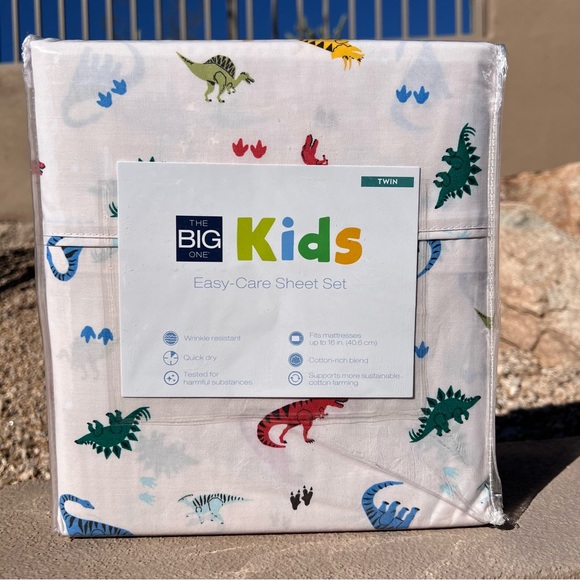 The Big One Bedding Nwt The Big One Kids Easy Care Sheet Set Kohls